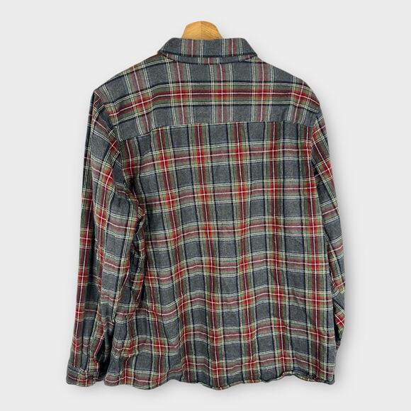 LL Bean Mens size XL Long Sleeve Button Down Flannel Plaid Shirt - Picture 2 of 9